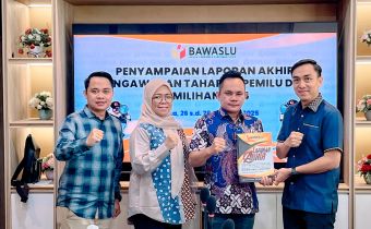 Evaluasi Pengawasan Pemilu 2024, Bawaslu Lampung Serahkan Laporan Akhir Pengawasan