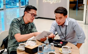 Bawaslu Lampung Awasi Pengadaan Dan Distribusi Alat Bantu Tuna Netra Untuk PSU Di Pesawaran