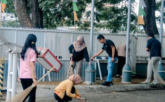Bawaslu Provinsi Lampung Gelar Jumat Bersih, Wujudkan Lingkungan Kerja Sehat Dan Produktif
