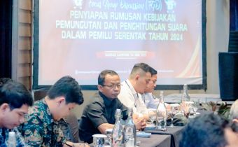 Hadiri FGD KPU, Bawaslu Lampung Bahas Kebijakan Pemungutan dan Penghitungan Suara