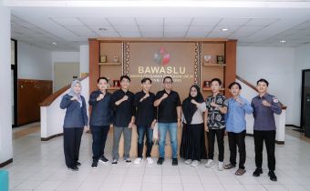 Badan Pengawas Pemilihan Umum (Bawaslu) Provinsi Lampung menerima audiensi dan silaturahmi dari Pimpinan Wilayah Pagar Nusa Provinsi Lampung pada Senin (05/01).